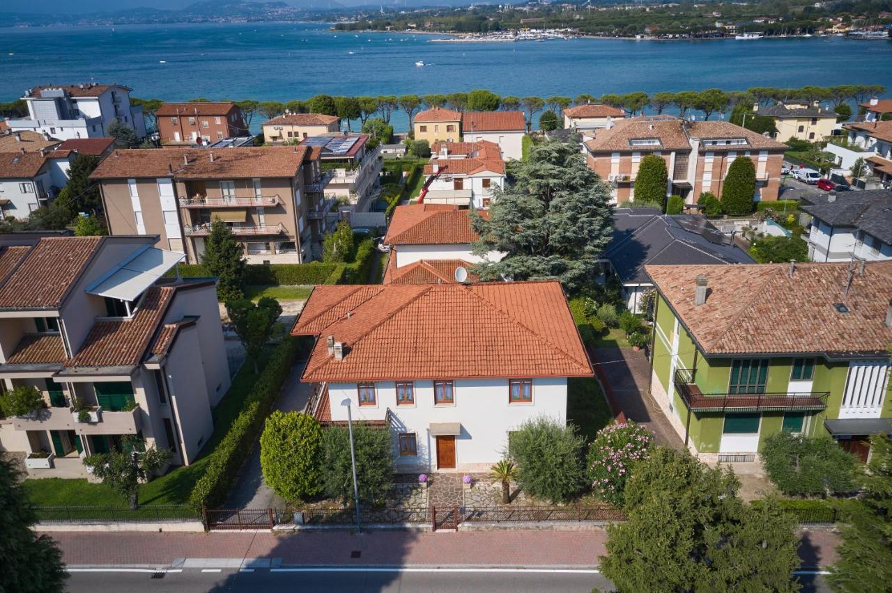 Villa 70 佩斯基耶拉德加达 外观 照片