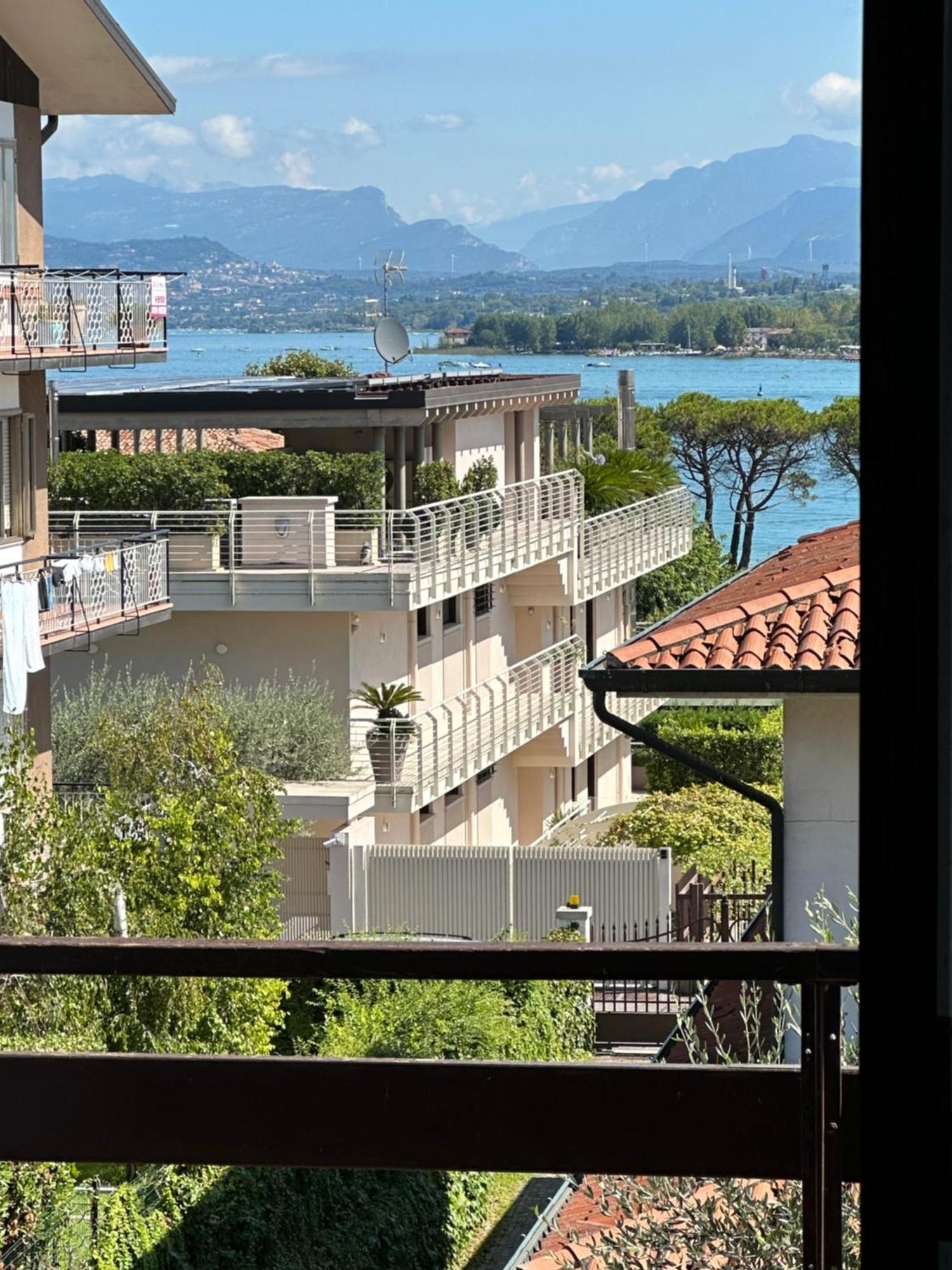 Villa 70 佩斯基耶拉德加达 外观 照片